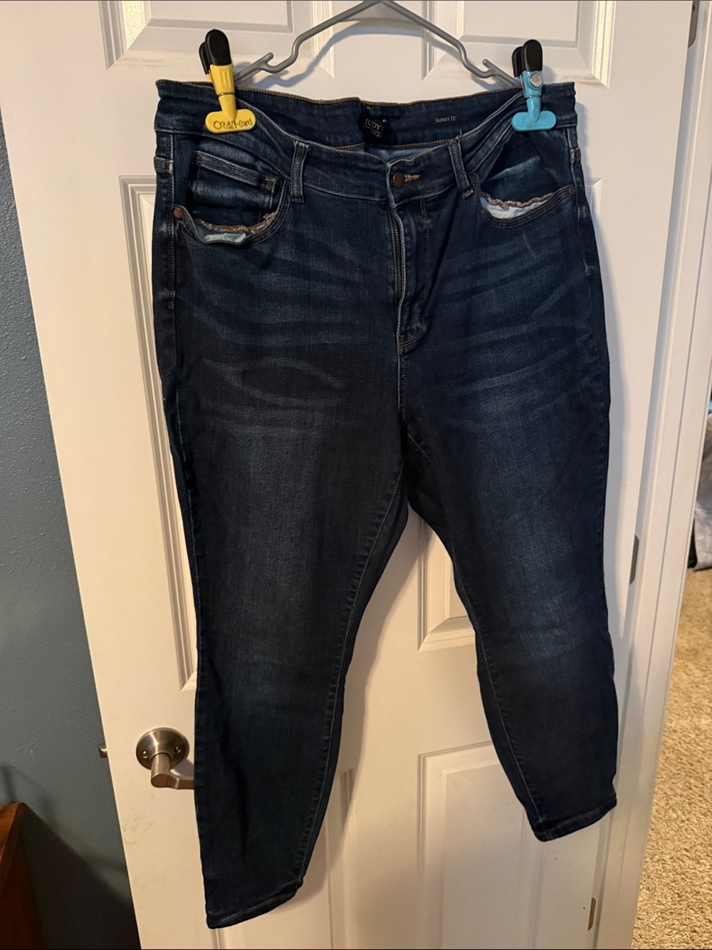 Judy Blue Dark Indigo Ankle Crop Stretch Jeans